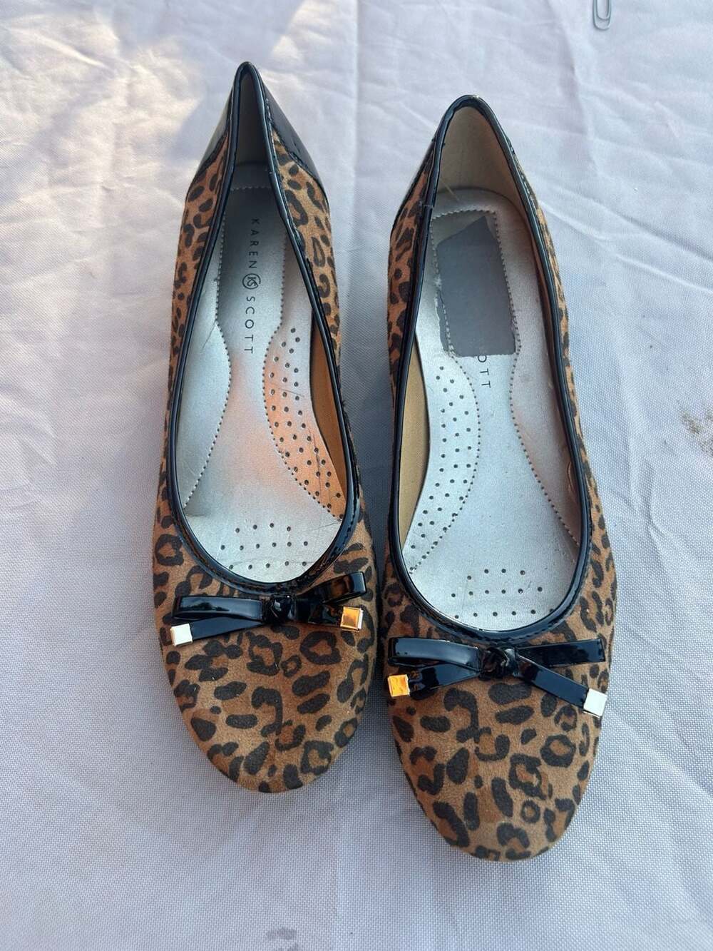 Karen Scott Wedge Pumps Leopard Animal Print Bow Shoes